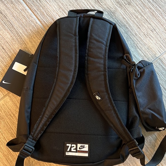 Nike backpack - Picture 6 of 8